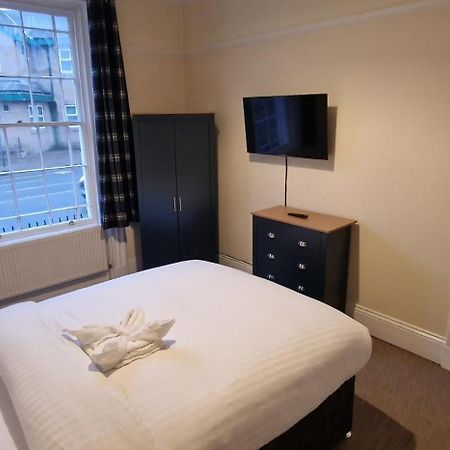 Self Check In Rooms Central Wakefield Luaran gambar