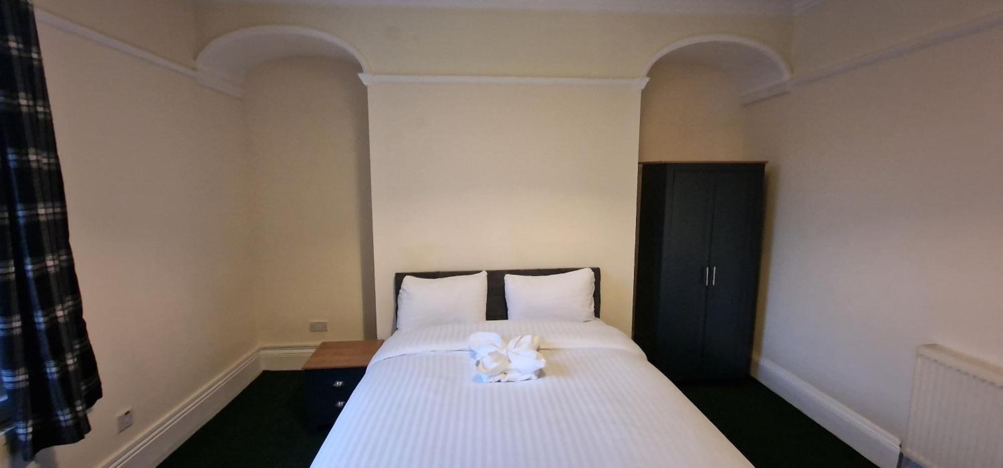 Self Check In Rooms Central Wakefield Luaran gambar